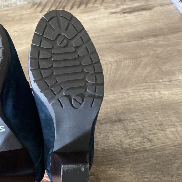 Like New Nine West lace up blue booties size 6 - Picture 5 of 5